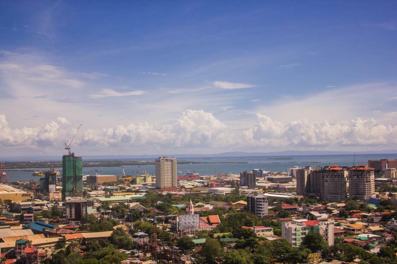Apartment Mabolo Garden Flat A2 Free Pool Gym Near Ayalamall