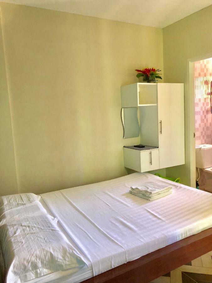 Chaniva-joy Island View Appartments Bed & Breakfast Logon
