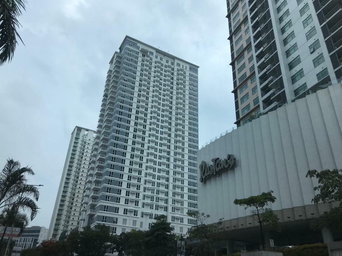 Park View Apartment *