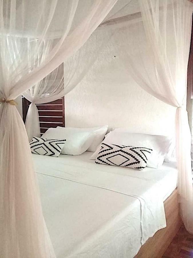 Guest house Herbs Guest House And Restaurant Near The Sea (Adults Only) Moalboal