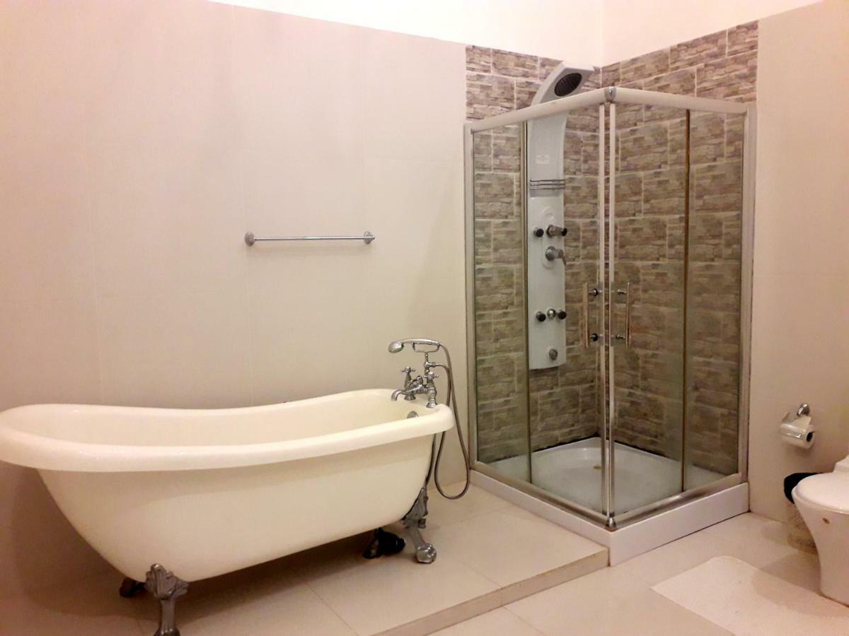 Canoy's Mansion Apartelle * Dalaguete
