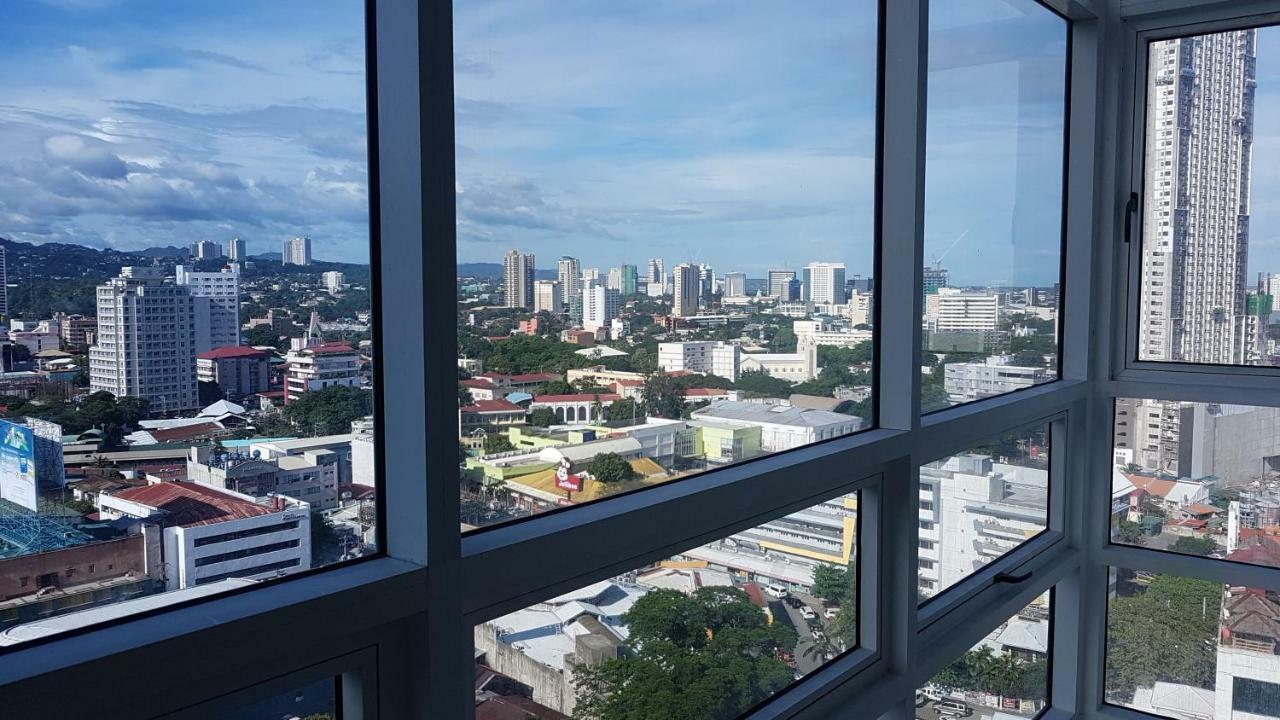 On Top Of The World Loft Apartment *