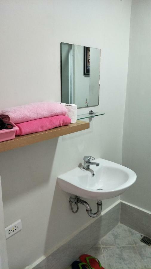 Apartment Lelani's Comfy Lapu-Lapu City