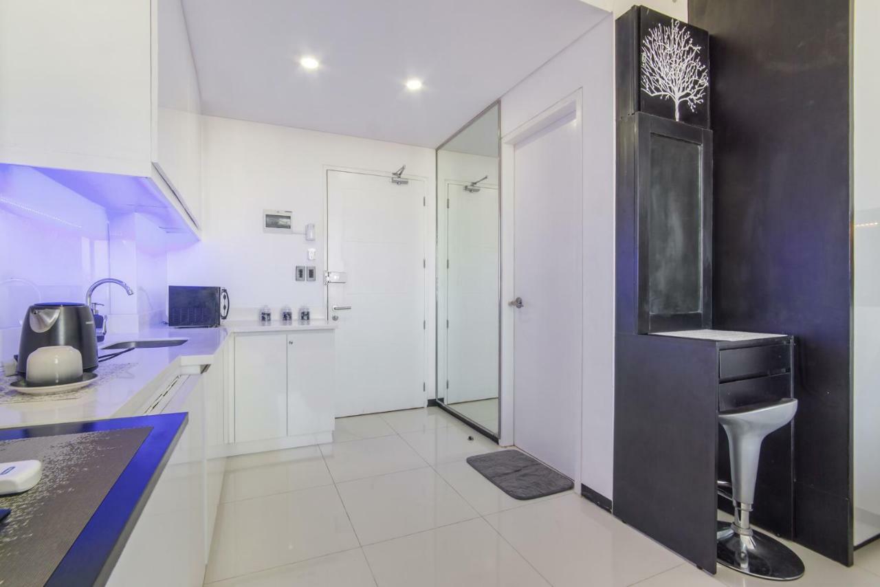 Free Netflix Near It Park With 32-inch Samsung Hdtv Apartment *