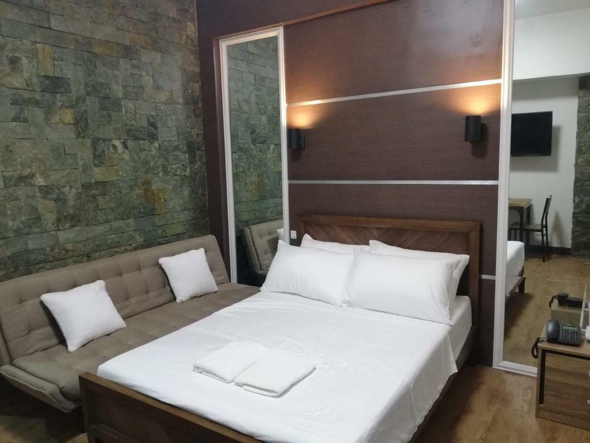 Antonio's Place, 3 Mins To Mactan Airport, Fast Internet With Netflix *