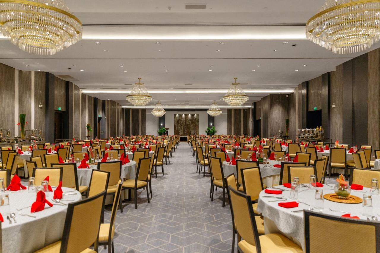 Summit Galleria 3* Cebu