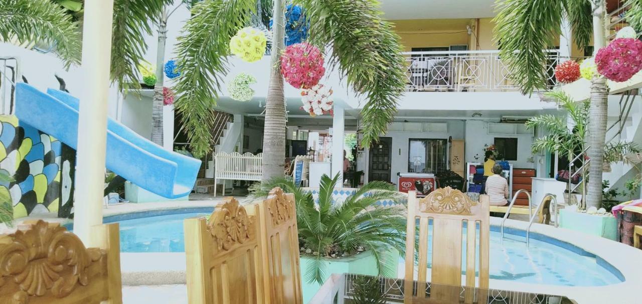 Sascha's Resort