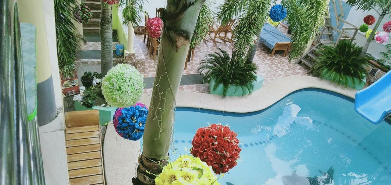 Sascha's Resort 3*