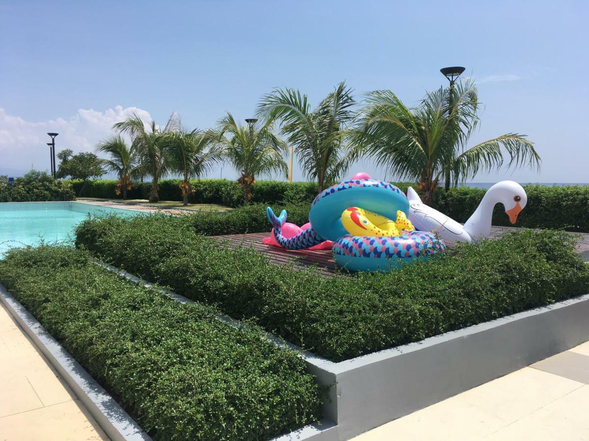 Apartment Grand Condo-hotel With Breathtaking Seaside Views In Lapu-lapu, Cebu *