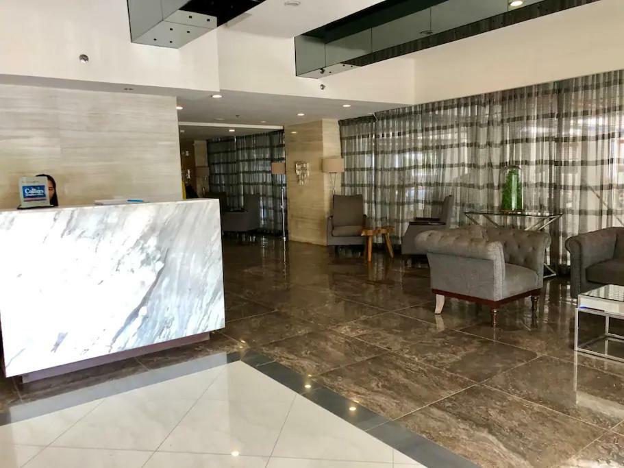 Apartment 500mbps Wi-fi 2 Largest 2 Bdrm In Grand Residences Cebu