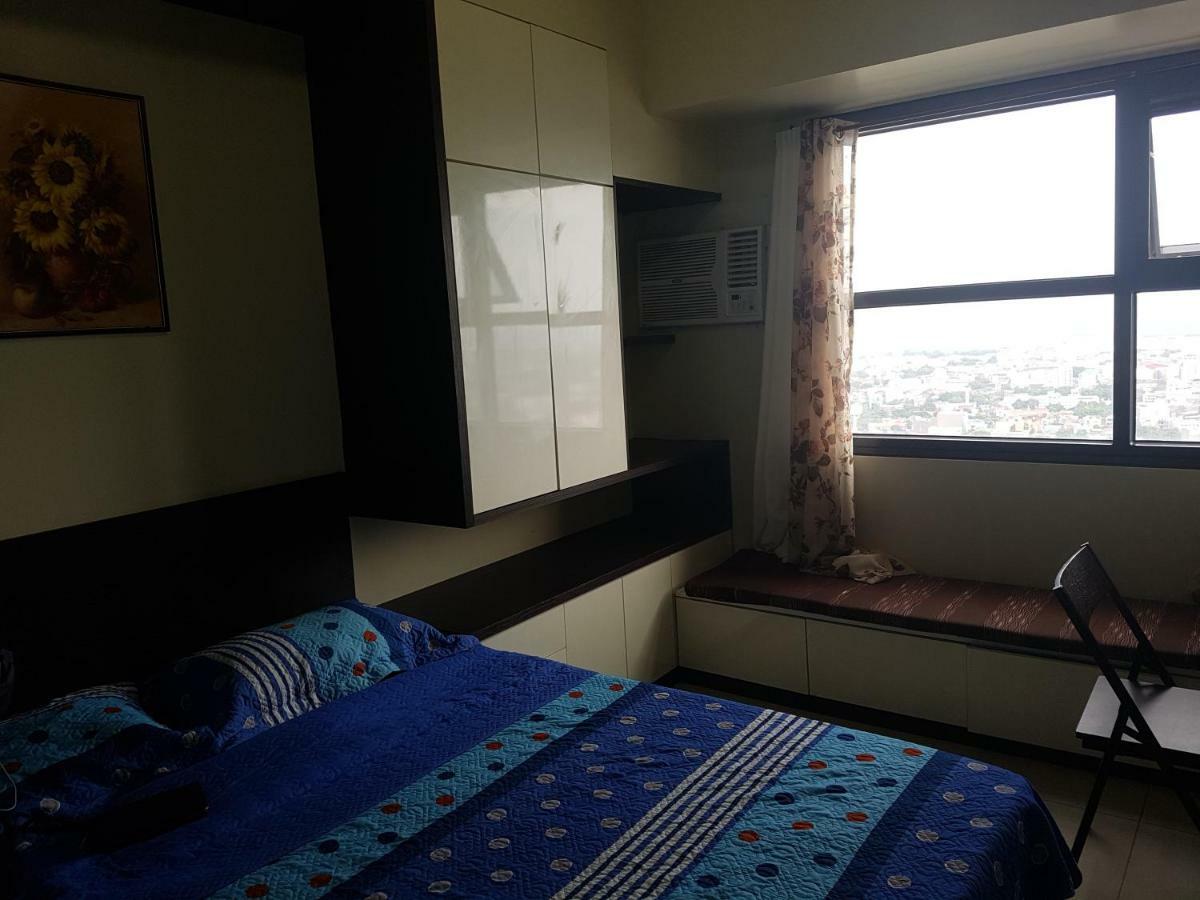 Kissy Flat 2 At Horizon 101 * Cebu