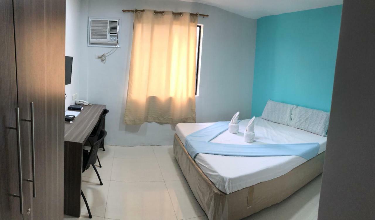 Rf Hotel