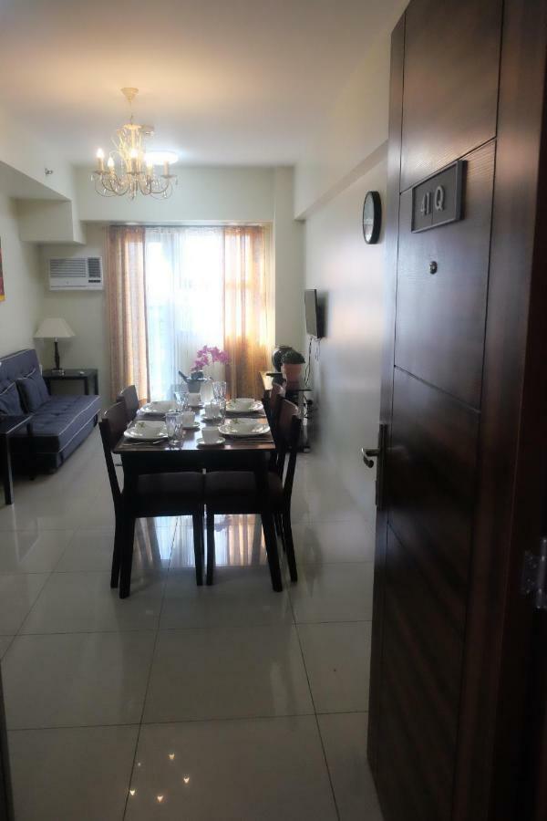 Horizons 101 - Panoramic View By St. Therese Apartment Cebu