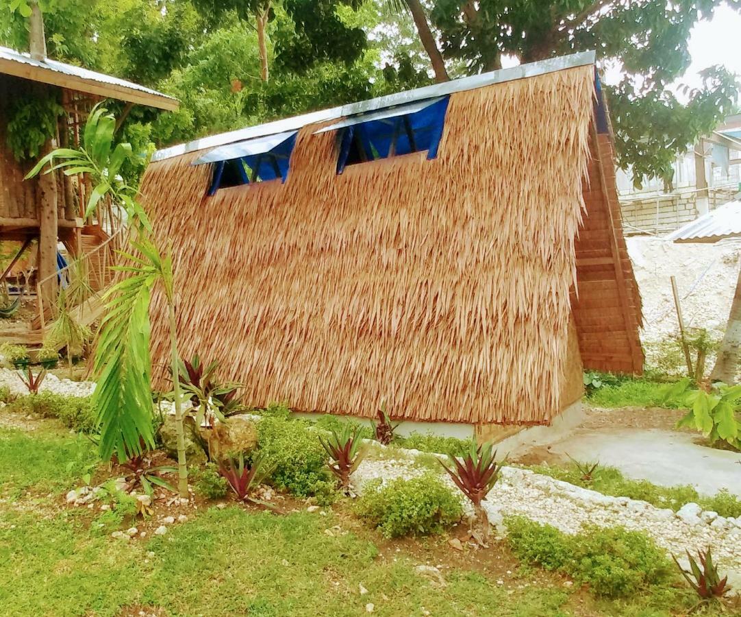 N Save Bed & Breakfast Oslob