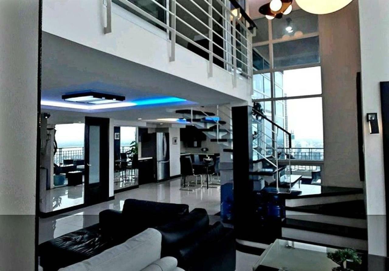 Elegance On Top Of The World Panorama * Cebu