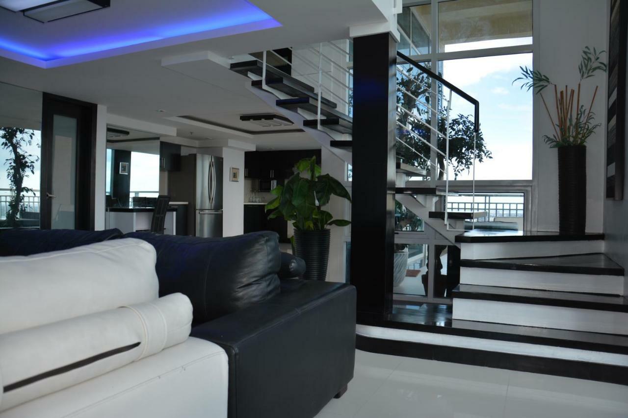 Elegance On Top Of The World Panorama * Cebu