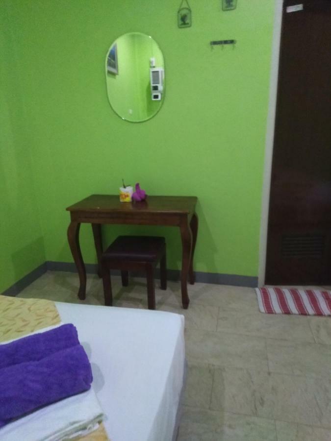 Sascha's Resort 3*