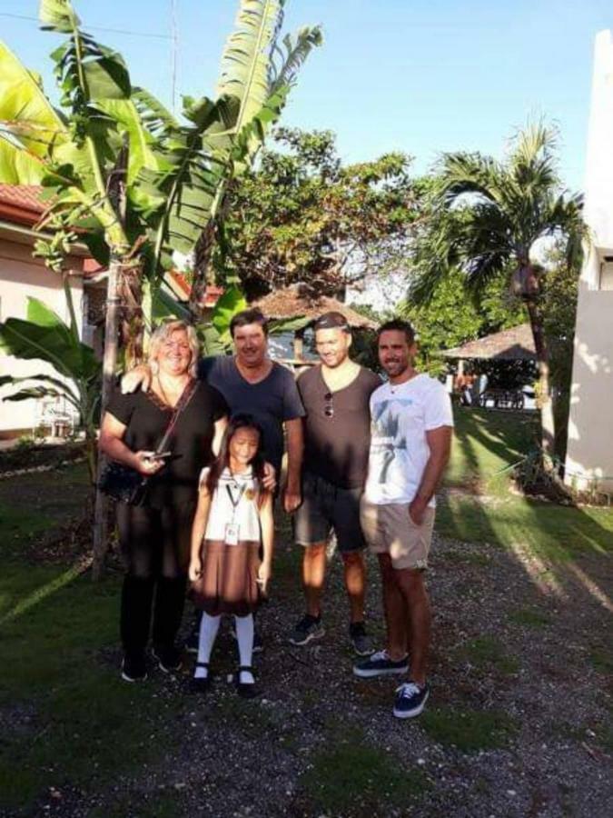 Anekha's Guest Bahay bakasyunan