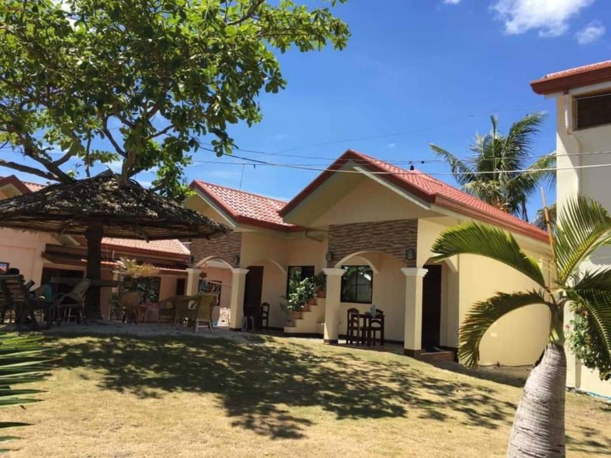 Anekha's Guest Bahay bakasyunan Moalboal
