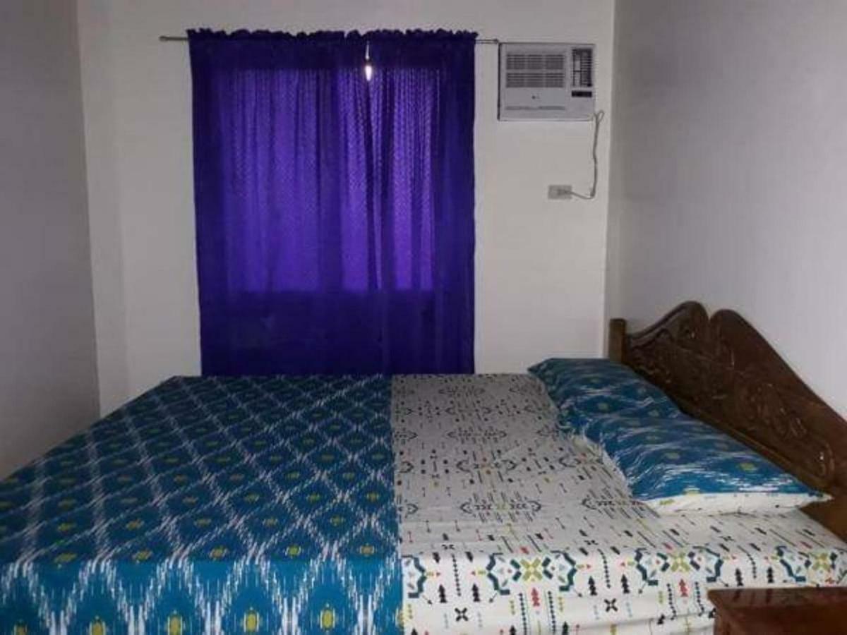 Bahay bakasyunan Anekha's Guest Moalboal