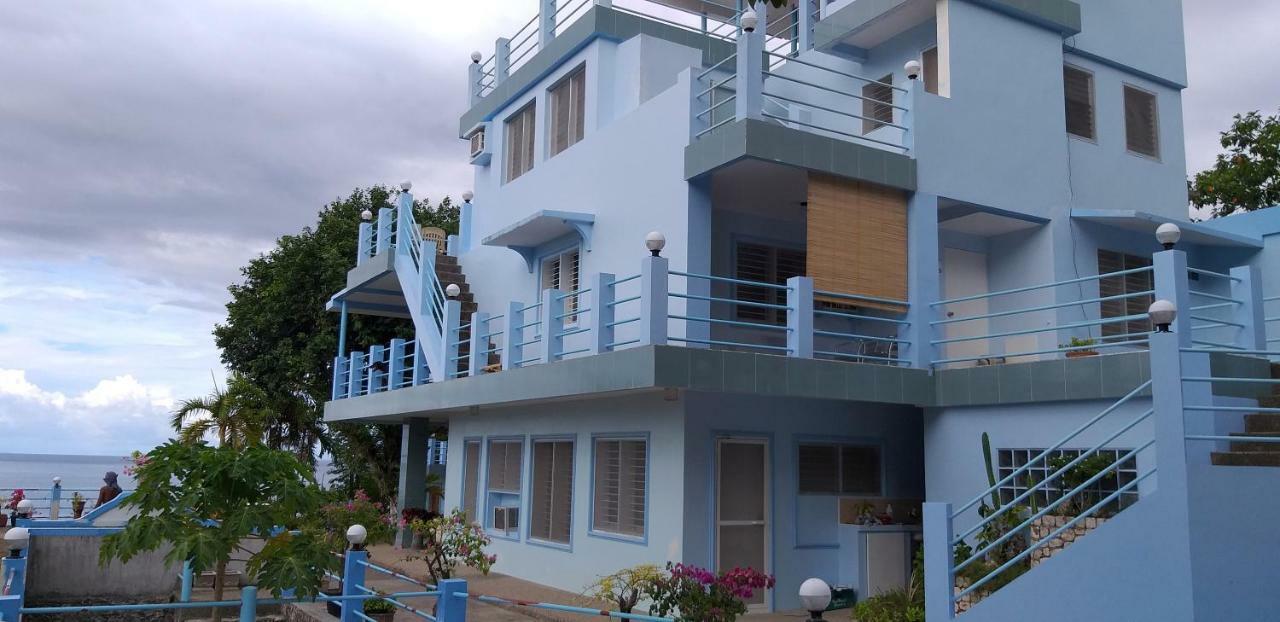 High Steps Apartment *