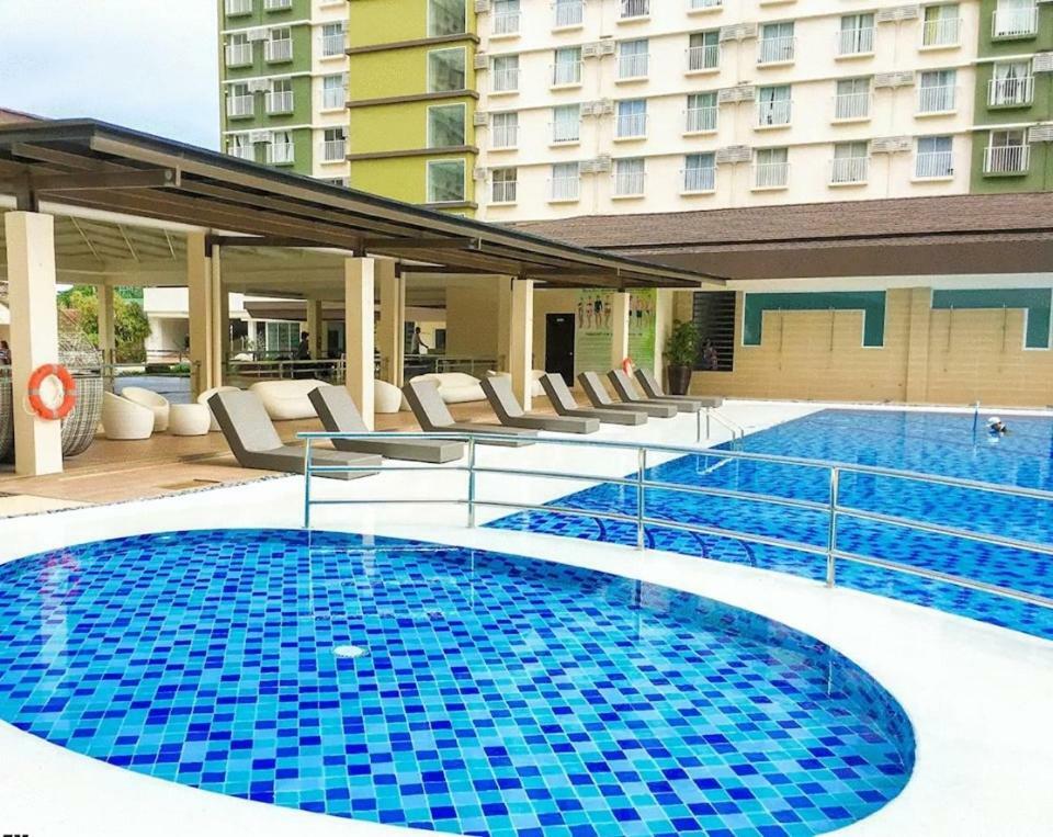 Fully Furnished Studio Unit At Bamboo Bay Mandaue And Area * Cebu