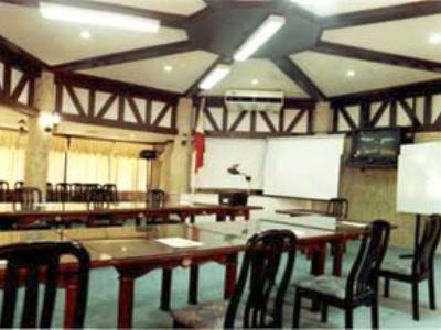 Club Hotel 3*