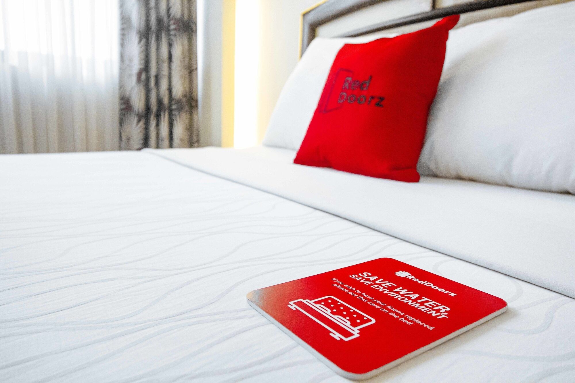 Reddoorz Near Mango Avenue 3*