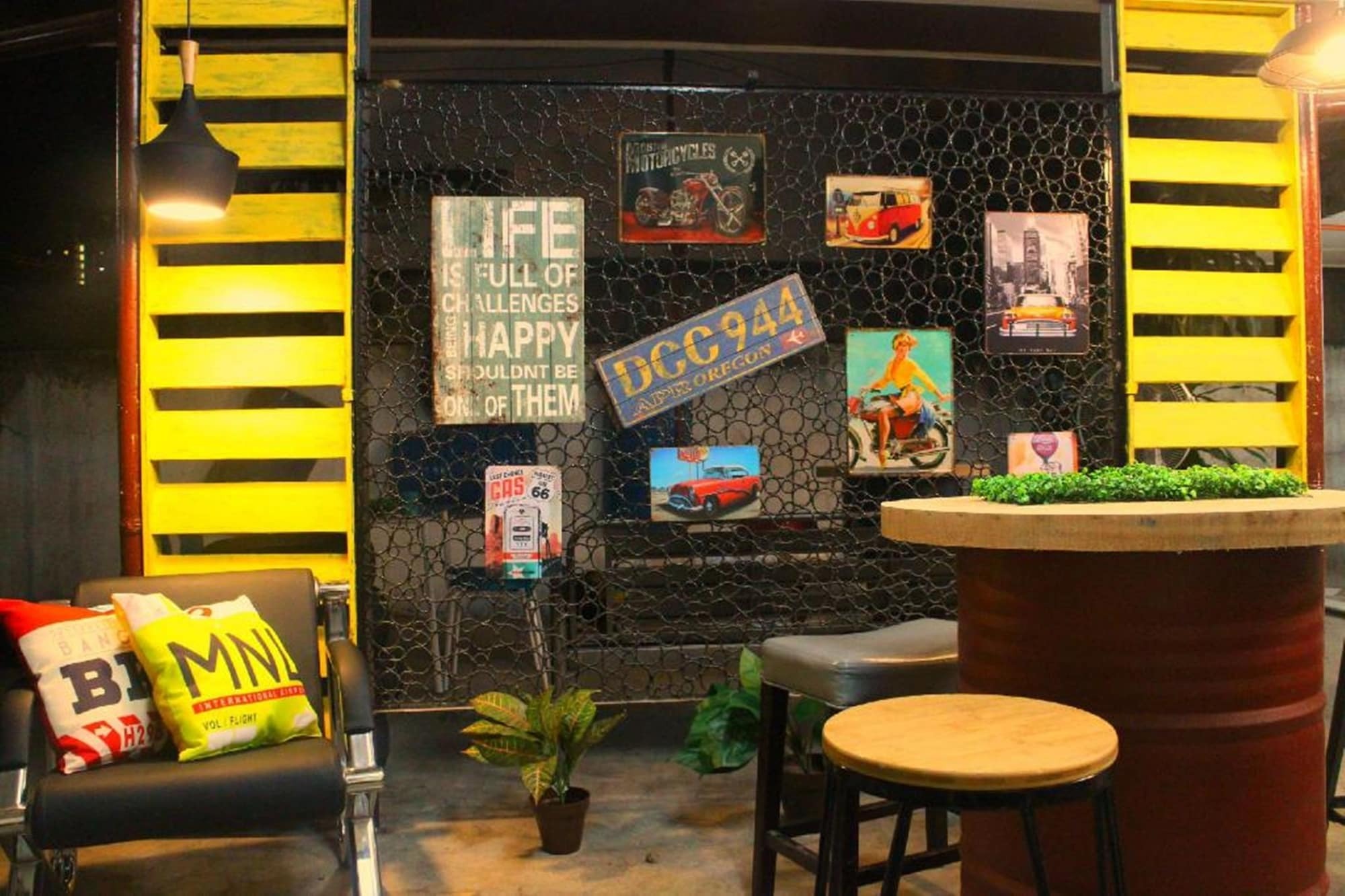 The Runway - Mactan Cebu Albergue *