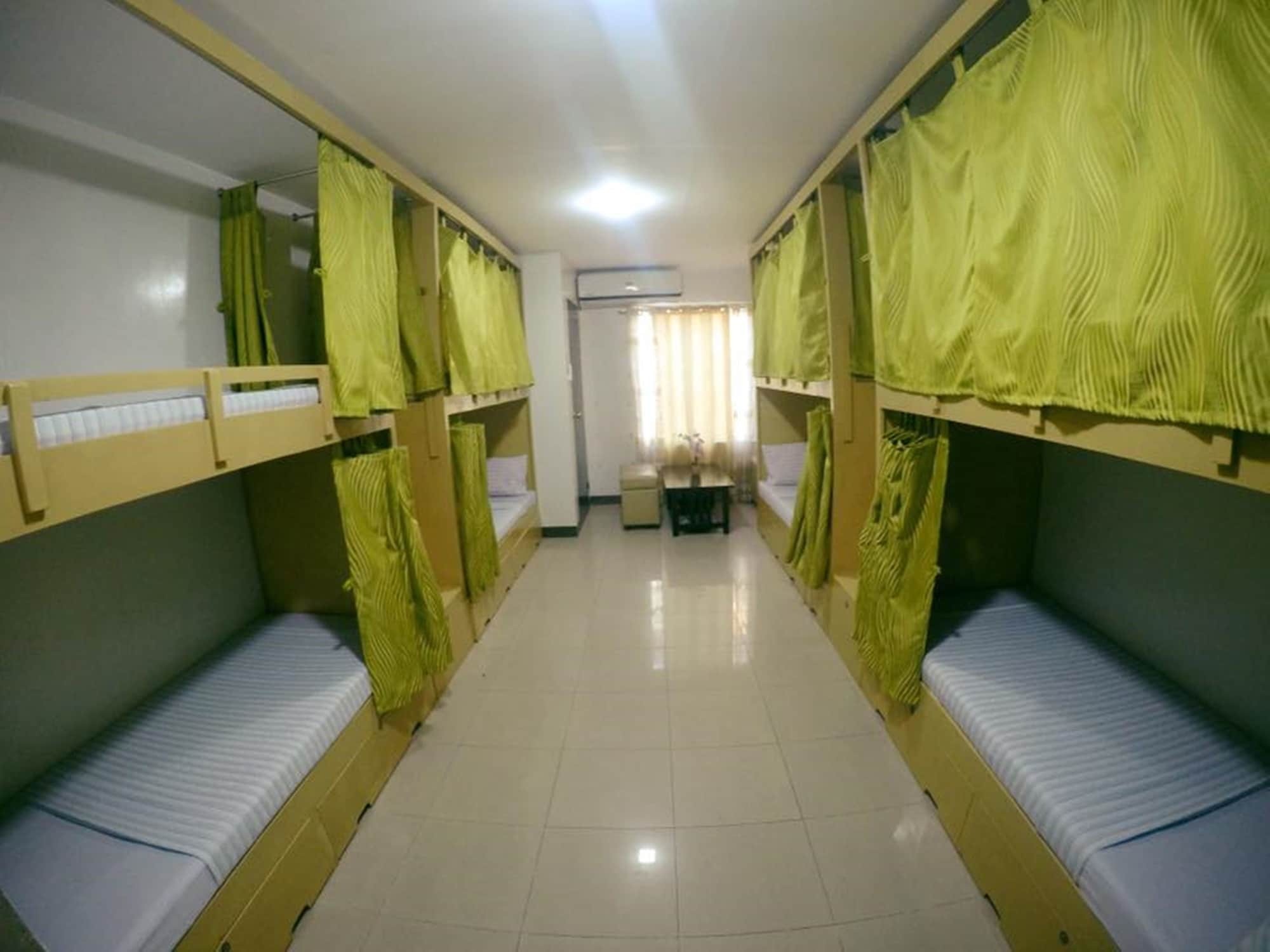Hostel Cebu Backpackers' Place *