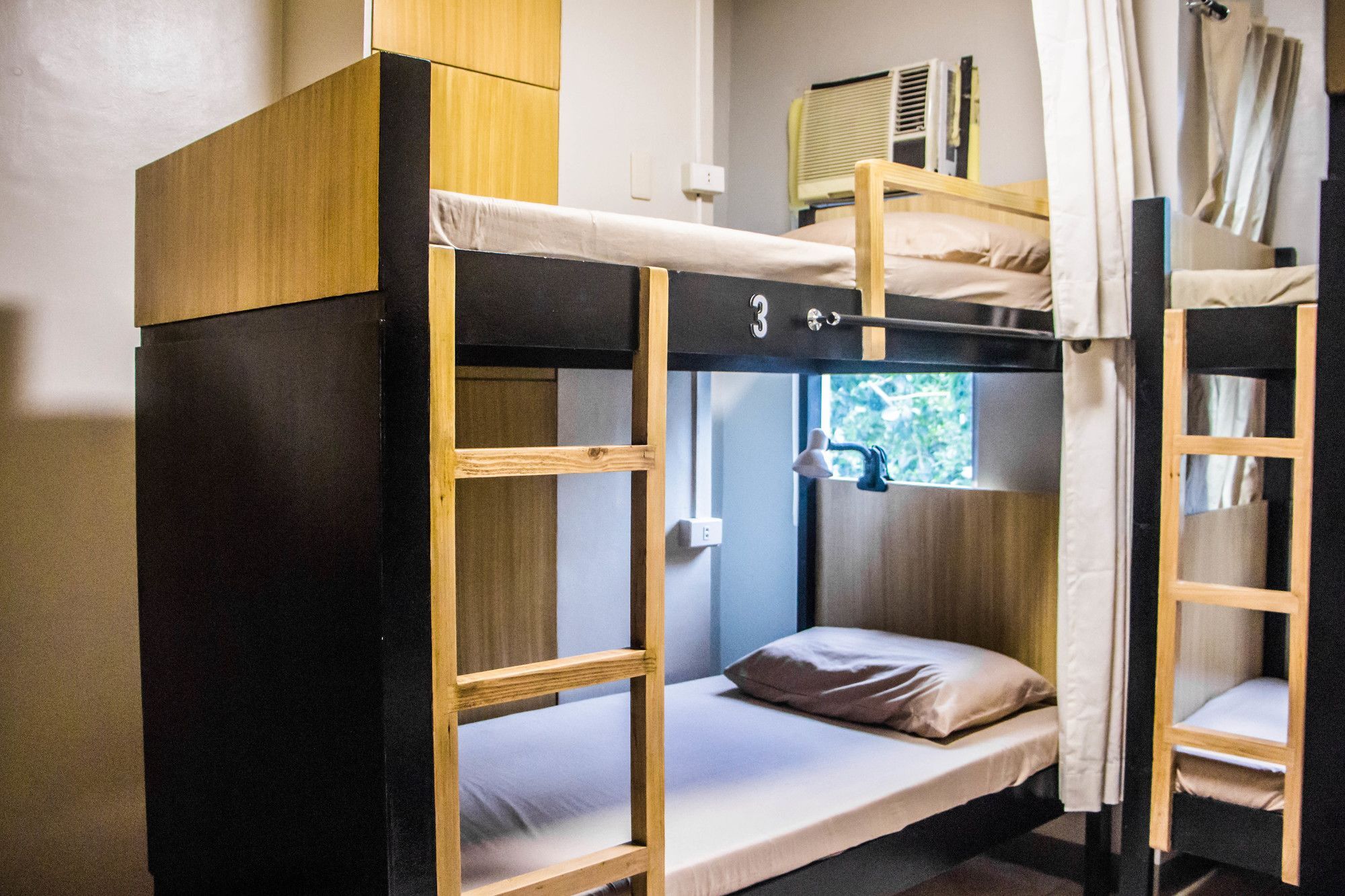 Hostel Bunks (adults Only) *