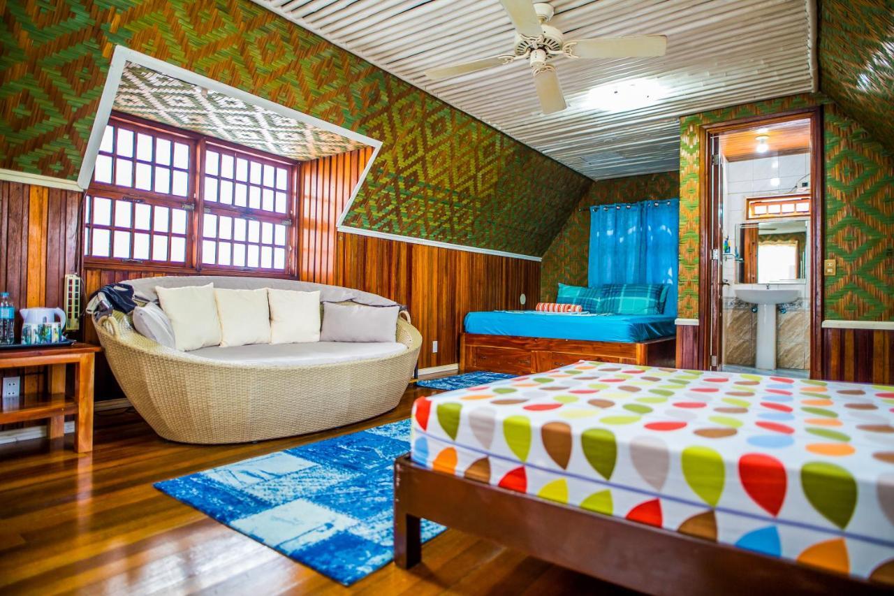 Hostel Shaka Traveler's Place (adults Only)