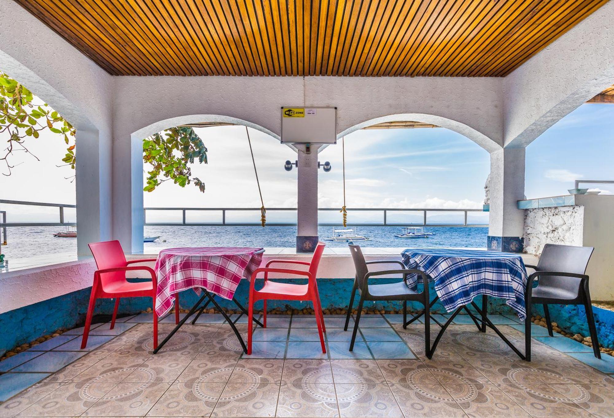 Shaka Traveler's Place (adults Only) *