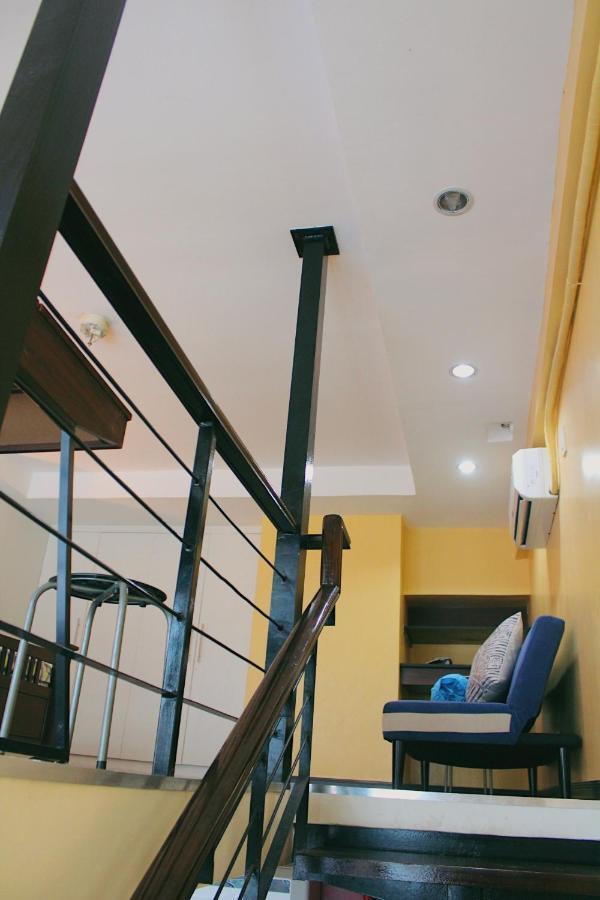 Loft Type Condominium At Club Ultima Residences Apartment *