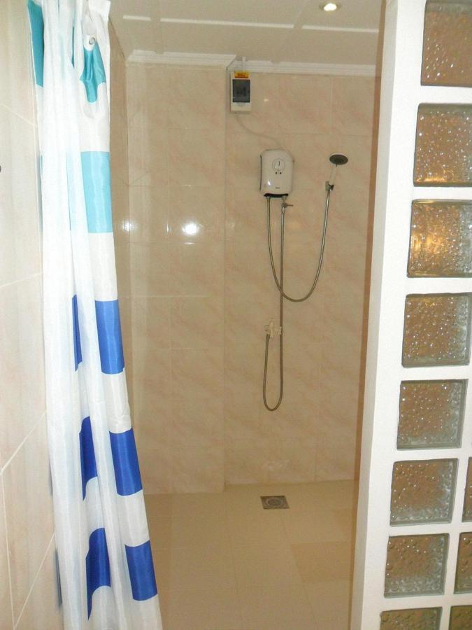 Jasmin's Guest house *