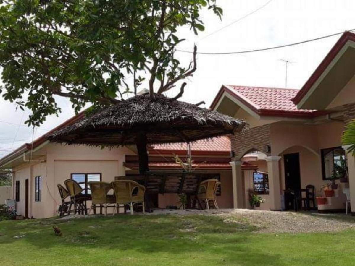 Anekha's Guest Bahay bakasyunan Moalboal