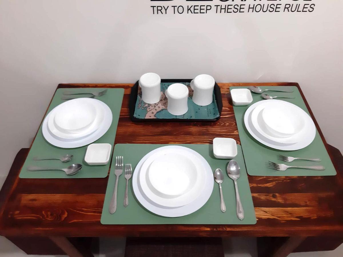 Apartment A Cozy Fully Furnished Private In Unit. *