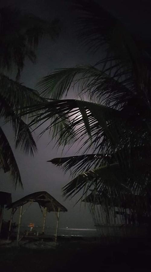 Hutkins * Santa Fe (Cebu)