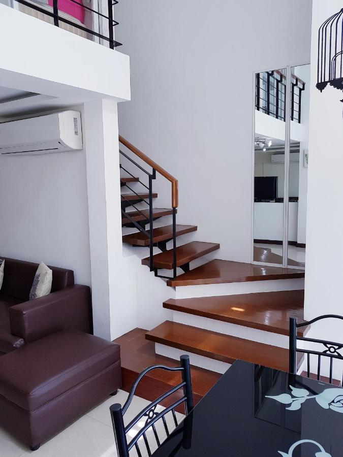 Apartment On Top Of The World Loft