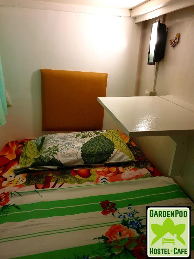 Gardenpod + Cafe Hostel Cebu
