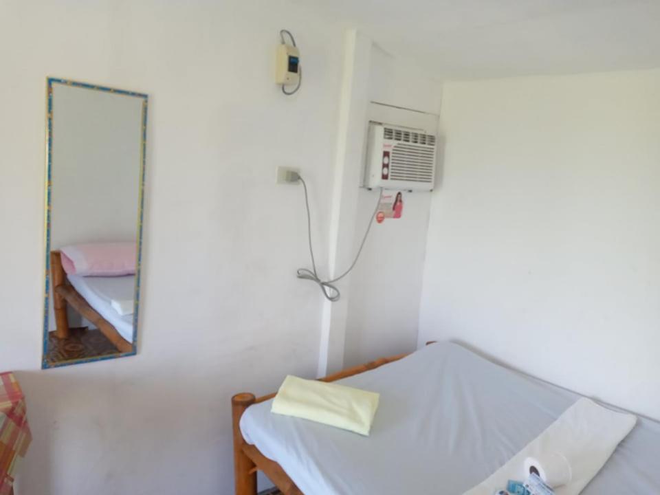Hutkins Resort Santa Fe (Cebu)