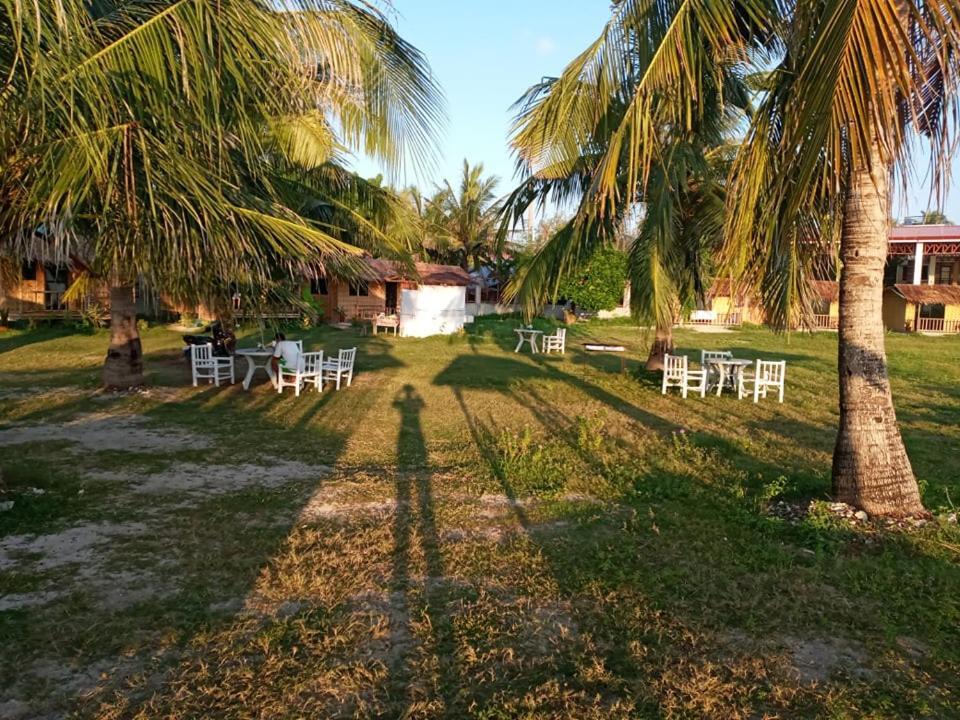 Hutkins Resort Santa Fe (Cebu)