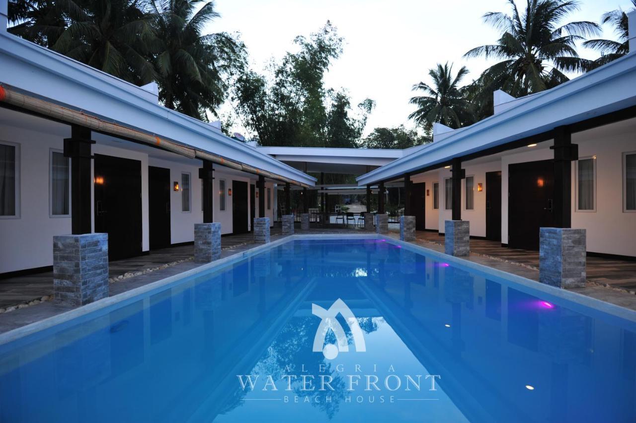 Alegria Water Front House