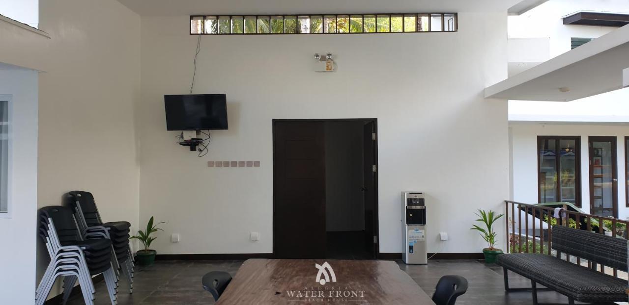 Alegria Water Front House Resort
