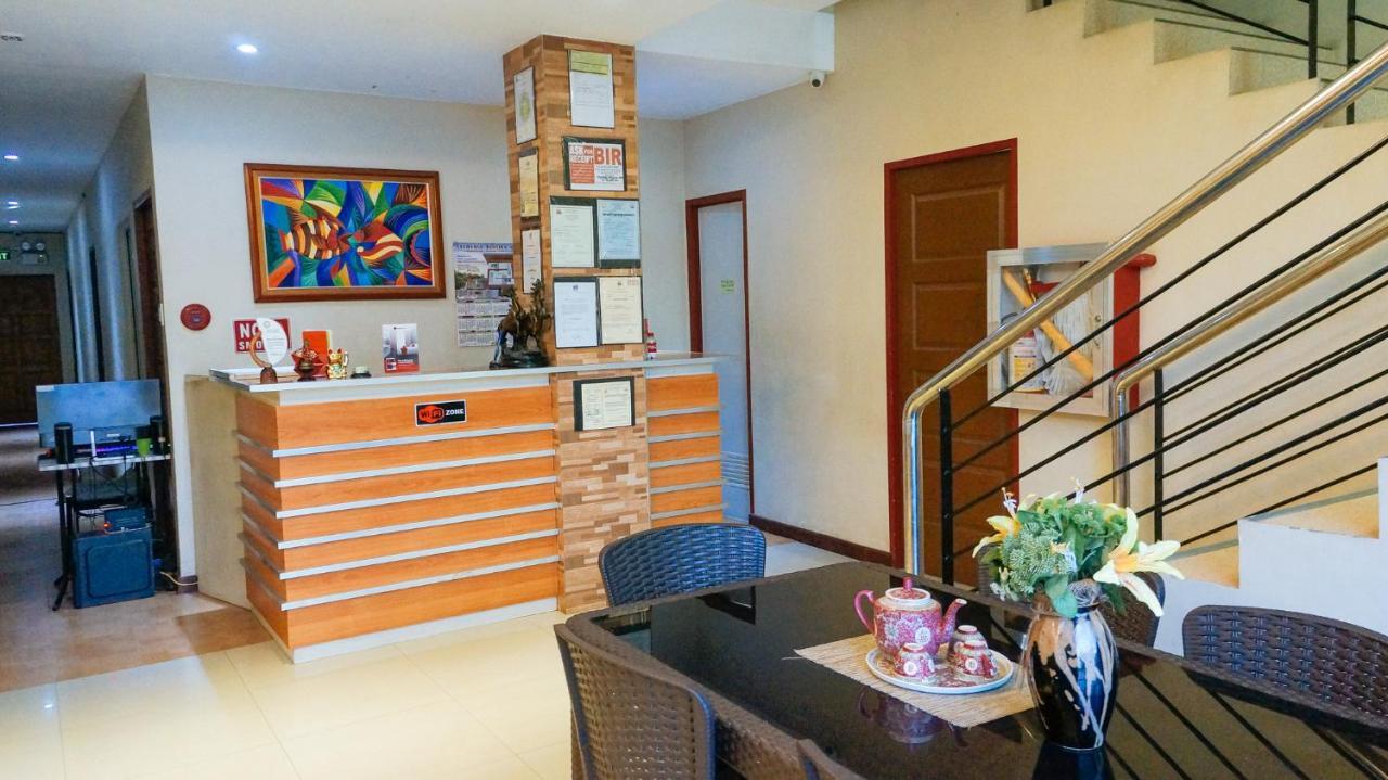 Reddoorz Near Talisay District Hospital