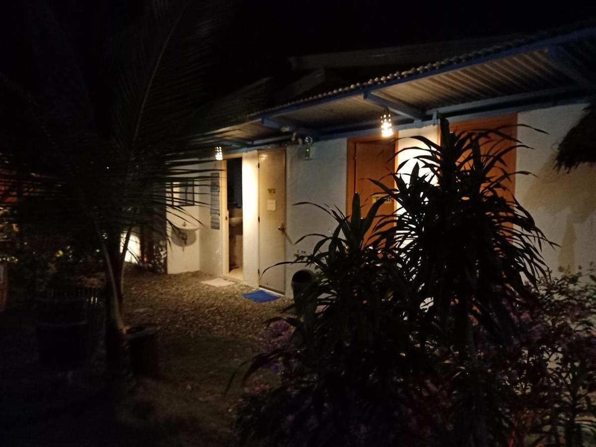 Bamboo House / Bed & Breakfast