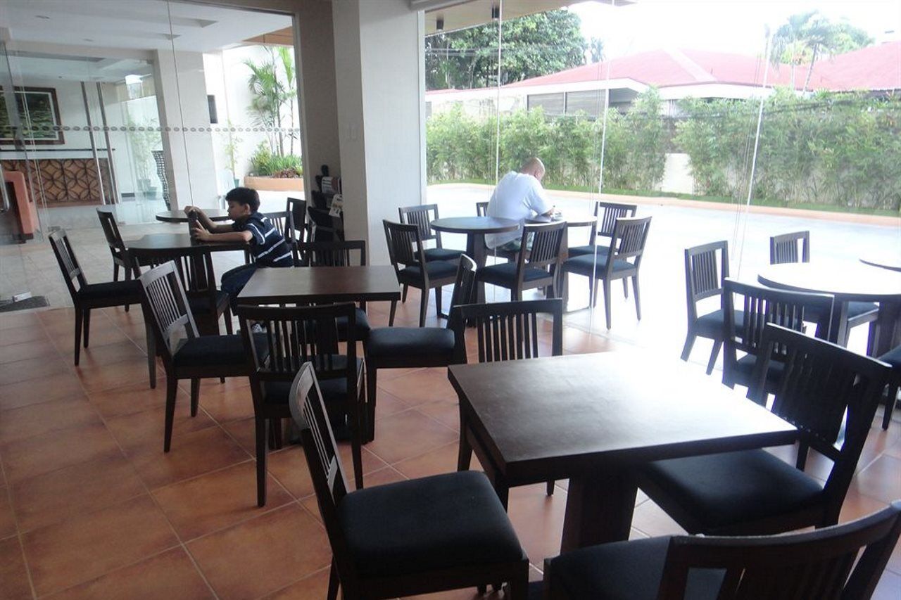 Main & 2* Cebu