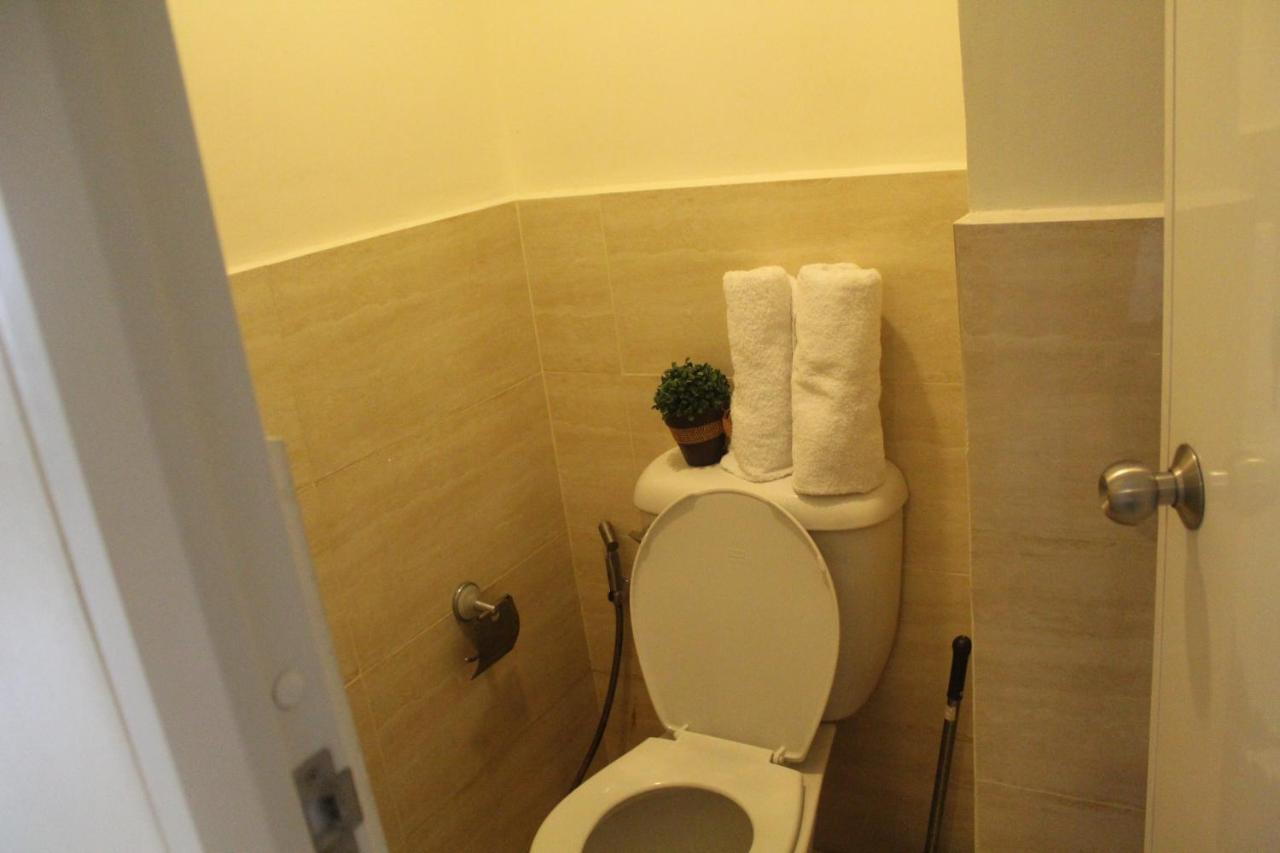 Mabolo Garden Flat A2 Free Pool Gym Near Ayalamall