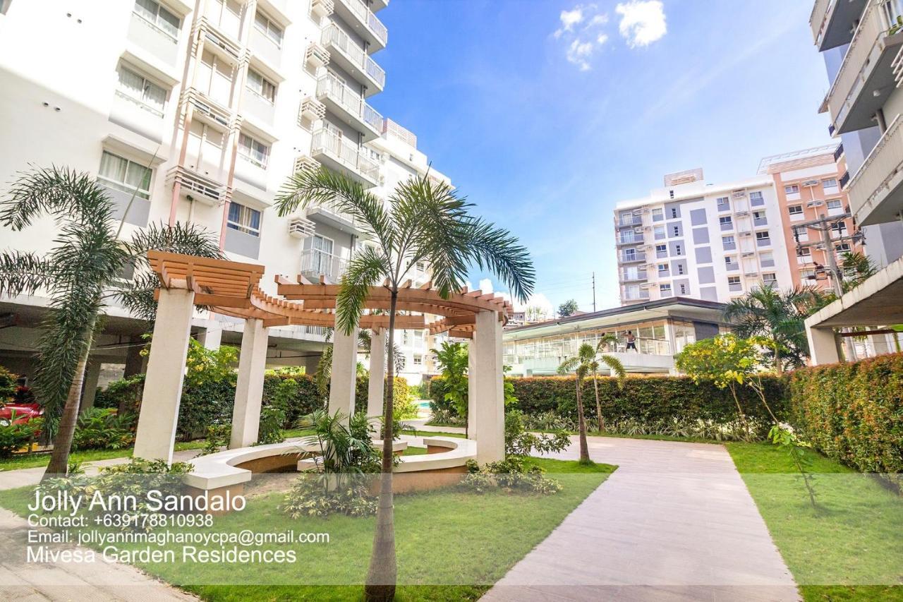Near Ayala And It Park Apartment *