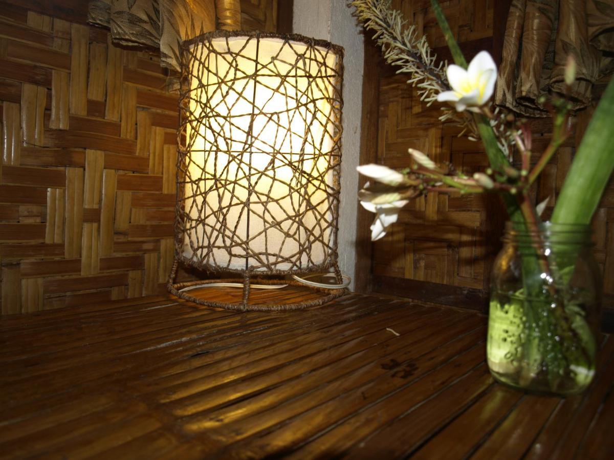 The Shark's Tail Dive Resort